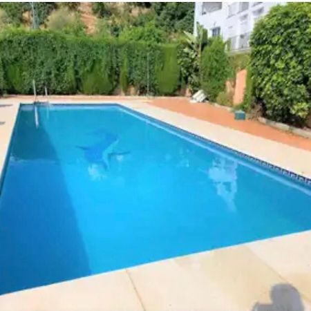 Precioso Apartamento En Complejo Residencial. Alcaucín Extérieur photo
