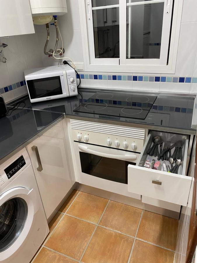 Precioso Apartamento En Complejo Residencial. Alcaucín Extérieur photo