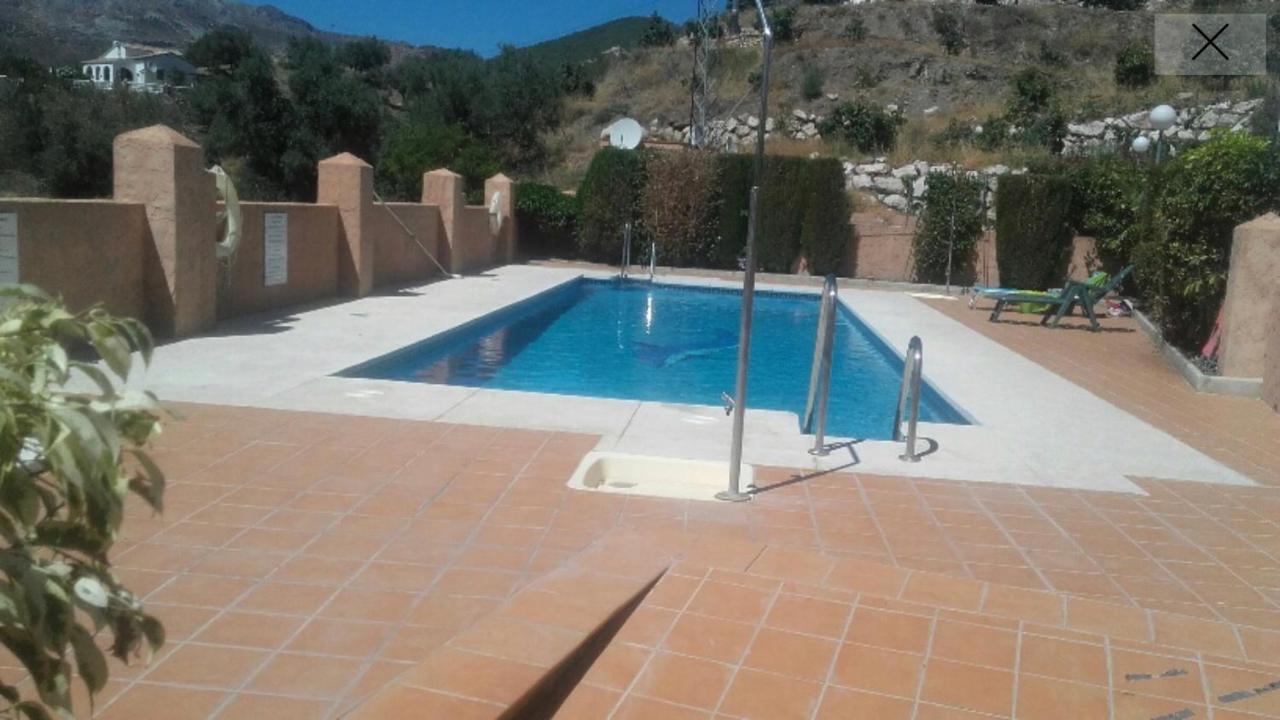 Precioso Apartamento En Complejo Residencial. Alcaucín Extérieur photo